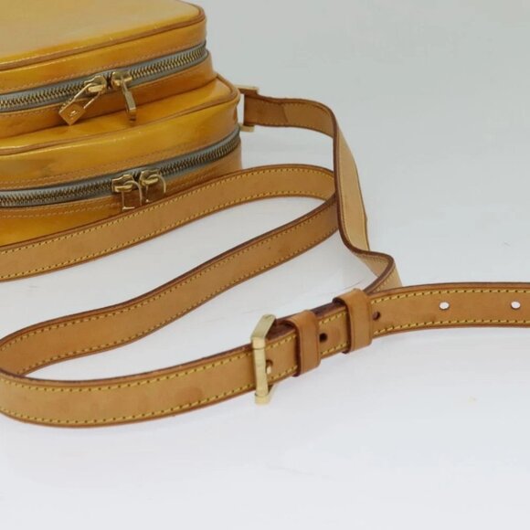 LOUIS VUITTON Monogram Vernis Wooster Shoulder Bag Gris - Picture 10 of 16